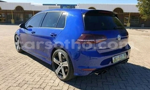 Buy Used Volkswagen Golf R Blue Car in Maseru in Maseru Buy Used Volkswagen Golf R Blue Car in Maseru in Maseru