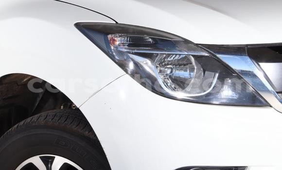 Buy Used Mazda BT-50 White Car in Maseru in Maseru Buy Used Mazda BT-50 White Car in Maseru in Maseru
