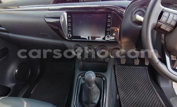 Buy Used Toyota Hilux White Car in Maseru in Maseru Buy Used Toyota Hilux White Car in Maseru in Maseru