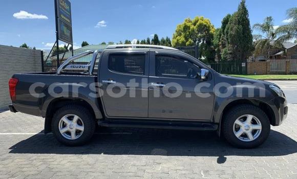Acheter Occasion Voiture Isuzu KB Autre à Maseru, Maseru Acheter Occasion Voiture Isuzu KB Autre à Maseru, Maseru