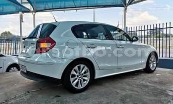 Acheter Occasion Voiture BMW 1–Series Blanc à Butha–Buthe, Thaba-Tseka Acheter Occasion Voiture BMW 1–Series Blanc à Butha–Buthe, Thaba-Tseka