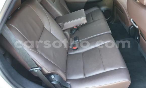 Acheter Occasion Voiture Toyota Hilux Blanc à Maputsoe, Leribe Acheter Occasion Voiture Toyota Hilux Blanc à Maputsoe, Leribe