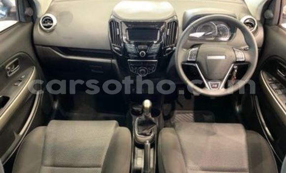 Sayi Na hannu Haval H2 White Mota in Import - Dubai a Maseru Sayi Na hannu Haval H2 White Mota in Import - Dubai a Maseru