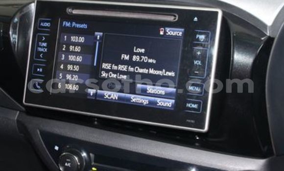 Acheter Occasion Voiture Toyota Hilux Blanc à Import - Dubai, Maseru Acheter Occasion Voiture Toyota Hilux Blanc à Import - Dubai, Maseru