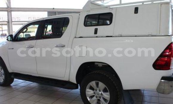 Acheter Occasion Voiture Toyota Hilux Blanc à Import - Dubai, Maseru Acheter Occasion Voiture Toyota Hilux Blanc à Import - Dubai, Maseru