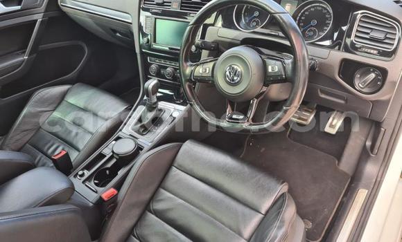 Acheter Occasion Voiture Volkswagen Golf R Blanc à Maseru, Maseru Acheter Occasion Voiture Volkswagen Golf R Blanc à Maseru, Maseru