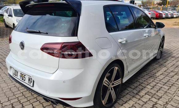 Acheter Occasion Voiture Volkswagen Golf R Blanc à Maseru, Maseru Acheter Occasion Voiture Volkswagen Golf R Blanc à Maseru, Maseru
