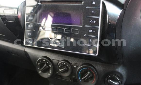 اشتري مستعمل Toyota Hilux Green سيارة في Maseru في Maseru اشتري مستعمل Toyota Hilux Green سيارة في Maseru في Maseru