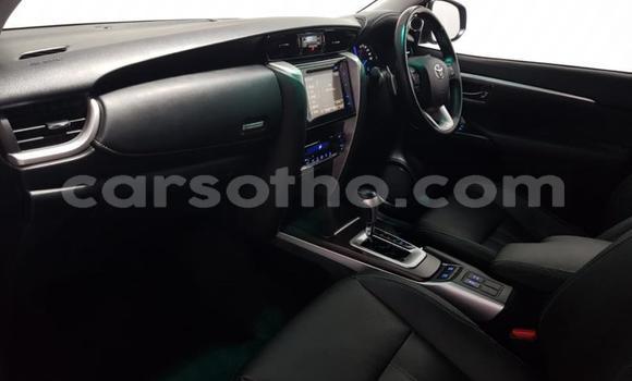 Acheter Occasion Voiture Toyota Fortuner Noir à Maseru, Maseru Acheter Occasion Voiture Toyota Fortuner Noir à Maseru, Maseru