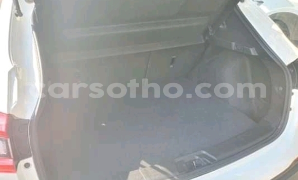 Sayi Na hannu Nissan Qashqai White Mota in Import - Dubai a Maseru Sayi Na hannu Nissan Qashqai White Mota in Import - Dubai a Maseru