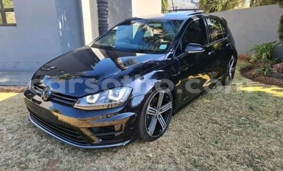 Sayi Na hannu Volkswagen Golf R Black Mota in Import - Dubai a Maseru Sayi Na hannu Volkswagen Golf R Black Mota in Import - Dubai a Maseru