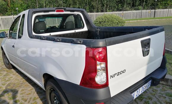 Acheter Occasion Voiture Nissan NP 300 Blanc à Mafeteng, Mafeteng Acheter Occasion Voiture Nissan NP 300 Blanc à Mafeteng, Mafeteng