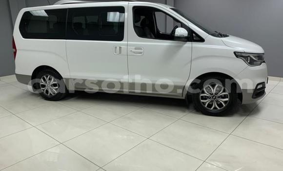 Buy Used Hyundai H1 White Car in Maseru in Maseru Buy Used Hyundai H1 White Car in Maseru in Maseru