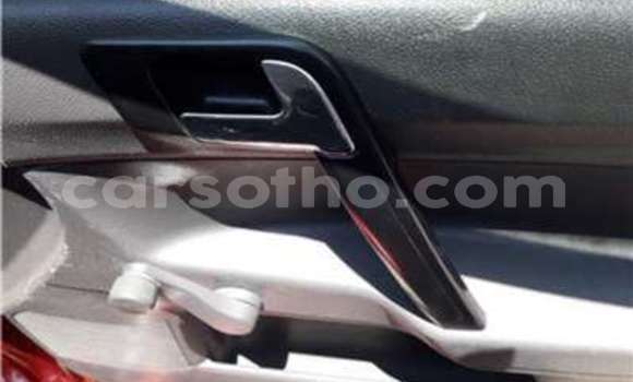 Acheter Occasion Voiture Volkswagen Polo Rouge à Butha–Buthe, Thaba-Tseka Acheter Occasion Voiture Volkswagen Polo Rouge à Butha–Buthe, Thaba-Tseka