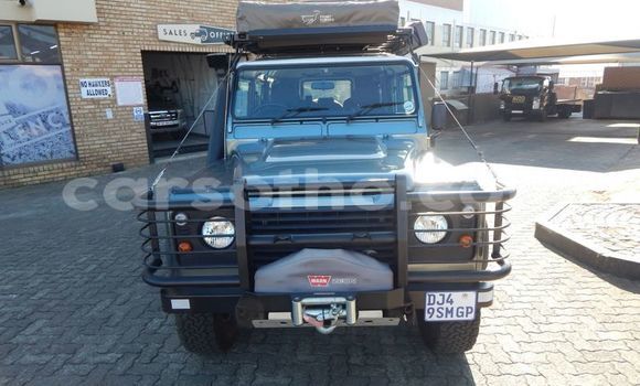 Buy Used Land Rover Defender Silver Car in Mohale's Hoek in Mohale's Hoek Buy Used Land Rover Defender Silver Car in Mohale's Hoek in Mohale's Hoek