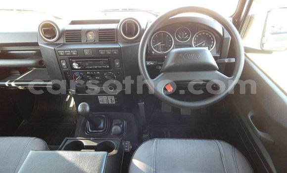 Buy Used Land Rover Defender Silver Car in Mohale's Hoek in Mohale's Hoek Buy Used Land Rover Defender Silver Car in Mohale's Hoek in Mohale's Hoek