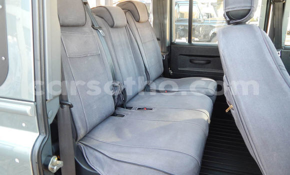 Buy Used Land Rover Defender Silver Car in Mohale's Hoek in Mohale's Hoek Buy Used Land Rover Defender Silver Car in Mohale's Hoek in Mohale's Hoek