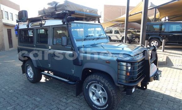 Buy Used Land Rover Defender Silver Car in Mohale's Hoek in Mohale's Hoek Buy Used Land Rover Defender Silver Car in Mohale's Hoek in Mohale's Hoek
