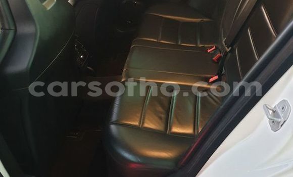 Buy Used Mercedes-Benz C–Class White Car in Maseru in Maseru Buy Used Mercedes-Benz C–Class White Car in Maseru in Maseru