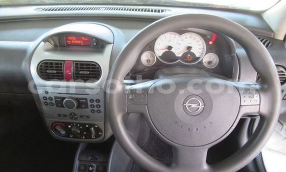 Buy Used Opel Corsa Silver Car in Maputsoe in Leribe Buy Used Opel Corsa Silver Car in Maputsoe in Leribe