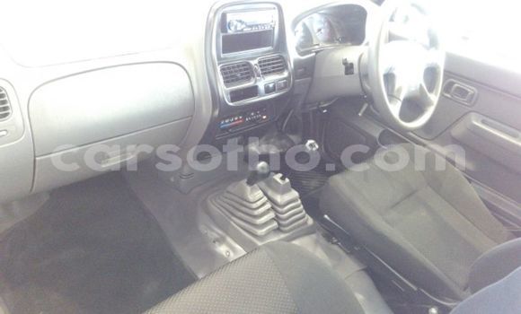 اشتري مستعمل Nissan Hardbody White سيارة في Maseru في Maseru اشتري مستعمل Nissan Hardbody White سيارة في Maseru في Maseru
