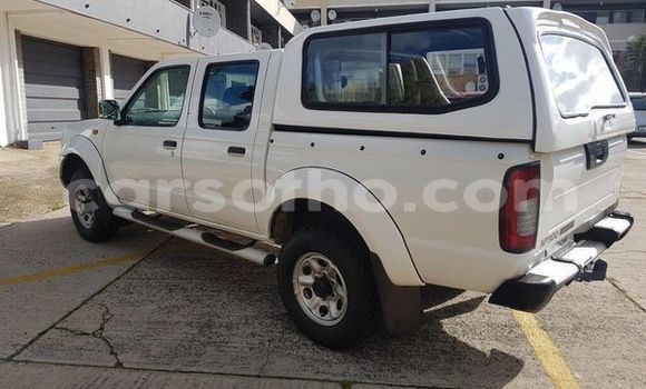 اشتري مستعمل Nissan Hardbody White سيارة في Maputsoe في Leribe اشتري مستعمل Nissan Hardbody White سيارة في Maputsoe في Leribe