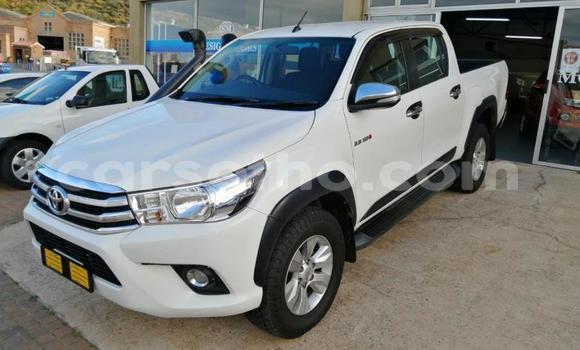 Buy Used Toyota Hilux Green Car in Maseru in Maseru Buy Used Toyota Hilux Green Car in Maseru in Maseru