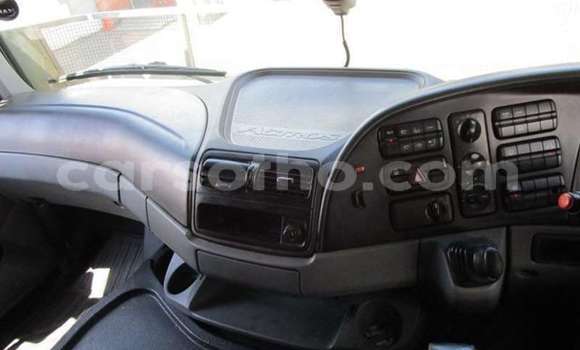 Buy Used Mercedes‒Benz 2644 White Truck in Maseru in Maseru Buy Used Mercedes‒Benz 2644 White Truck in Maseru in Maseru