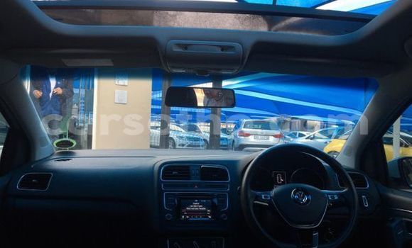 Sayi Na hannu Volkswagen Polo White Mota in Maseru a Maseru Sayi Na hannu Volkswagen Polo White Mota in Maseru a Maseru