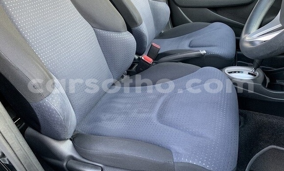 Sayi Na hannu Honda FIT Black Mota in Maseru a Maseru Sayi Na hannu Honda FIT Black Mota in Maseru a Maseru