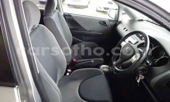 Acheter Occasion Voiture Honda FIT Gris à Maseru, Maseru Acheter Occasion Voiture Honda FIT Gris à Maseru, Maseru