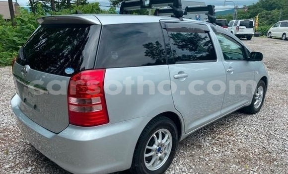 Sayi Na hannu Toyota Wish Blue Mota in Maseru a Maseru Sayi Na hannu Toyota Wish Blue Mota in Maseru a Maseru