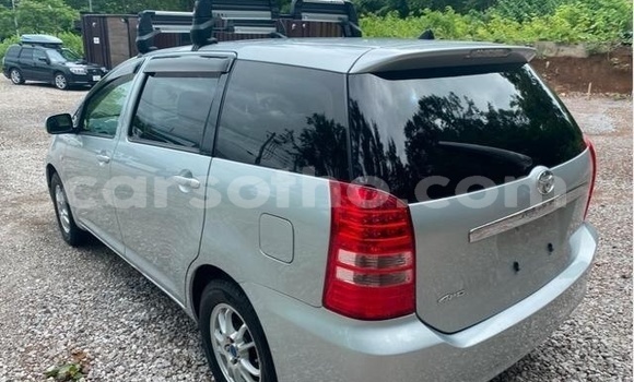 Sayi Na hannu Toyota Wish Blue Mota in Maseru a Maseru Sayi Na hannu Toyota Wish Blue Mota in Maseru a Maseru