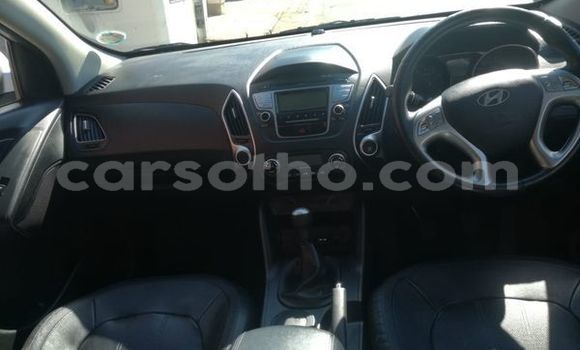 Sayi Na hannu Hyundai ix35 Silver Mota in Maseru a Maseru Sayi Na hannu Hyundai ix35 Silver Mota in Maseru a Maseru
