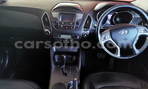 Buy Used Hyundai ix35 Silver Car in Maputsoa in Leribe Buy Used Hyundai ix35 Silver Car in Maputsoa in Leribe