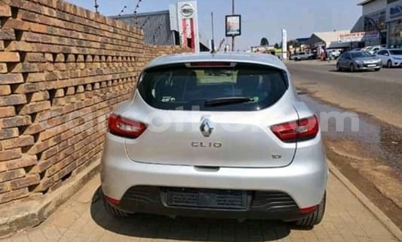 Acheter Occasion Voiture Renault Clio Gris à Hlotse, Leribe Acheter Occasion Voiture Renault Clio Gris à Hlotse, Leribe