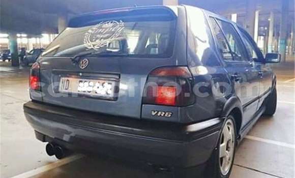 Buy Used Volkswagen Golf Blue Car in Maputsoe in Leribe Buy Used Volkswagen Golf Blue Car in Maputsoe in Leribe
