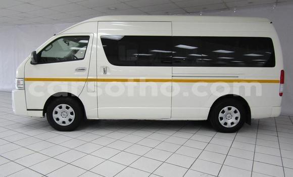 Buy Used Toyota Raum Green Car in Maseru in Maseru Buy Used Toyota Raum Green Car in Maseru in Maseru