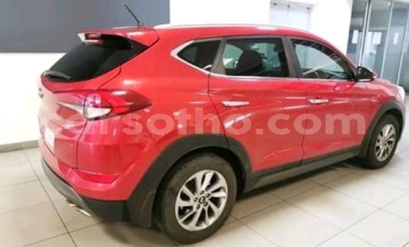 Sayi Na hannu Hyundai ix35 Red Mota in Mafeteng a Mafeteng Sayi Na hannu Hyundai ix35 Red Mota in Mafeteng a Mafeteng