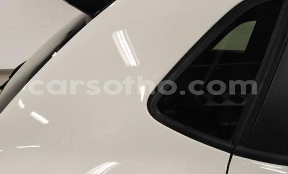 Buy Used Volkswagen Polo Green Car in Maseru in Maseru Buy Used Volkswagen Polo Green Car in Maseru in Maseru