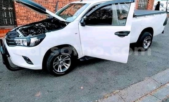 Acheter Occasion Voiture Toyota Hilux Blanc à Butha Buthe, Butha-Buthe Acheter Occasion Voiture Toyota Hilux Blanc à Butha Buthe, Butha-Buthe