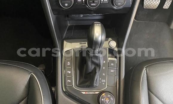 Buy Used Volkswagen Tiguan Green Car in Maseru in Maseru Buy Used Volkswagen Tiguan Green Car in Maseru in Maseru