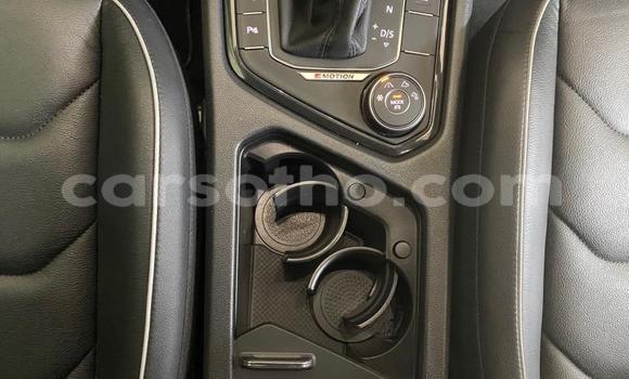 Buy Used Volkswagen Tiguan Green Car in Maseru in Maseru Buy Used Volkswagen Tiguan Green Car in Maseru in Maseru