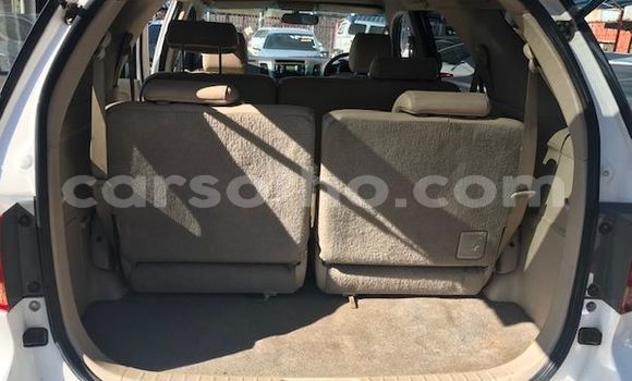Acheter Occasion Voiture Toyota Fortuner Blanc à Maputsoe, Leribe Acheter Occasion Voiture Toyota Fortuner Blanc à Maputsoe, Leribe