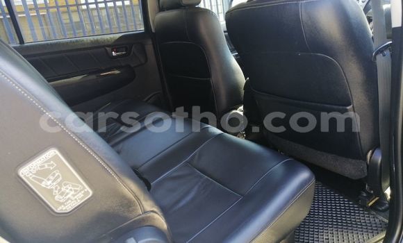 Acheter Occasion Voiture Toyota Fortuner Gris à Maputsoe, Leribe Acheter Occasion Voiture Toyota Fortuner Gris à Maputsoe, Leribe