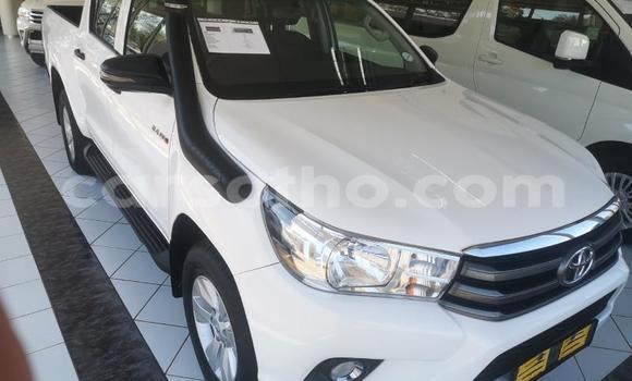 Buy Used Toyota Hilux Green Car in Maseru in Maseru Buy Used Toyota Hilux Green Car in Maseru in Maseru