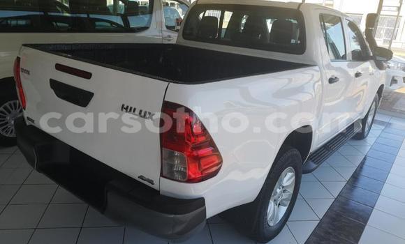 Buy Used Toyota Hilux Green Car in Maseru in Maseru Buy Used Toyota Hilux Green Car in Maseru in Maseru