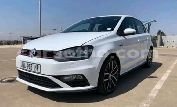 Sayi Na hannu Volkswagen Golf GTI White Mota in Mafeteng a Mafeteng Sayi Na hannu Volkswagen Golf GTI White Mota in Mafeteng a Mafeteng