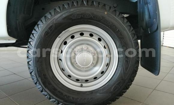 Buy Used Isuzu D–MAX Green Car in Maseru in Maseru Buy Used Isuzu D–MAX Green Car in Maseru in Maseru