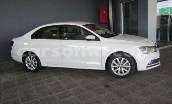 Buy Used Volkswagen Jetta White Car in Maseru in Maseru Buy Used Volkswagen Jetta White Car in Maseru in Maseru